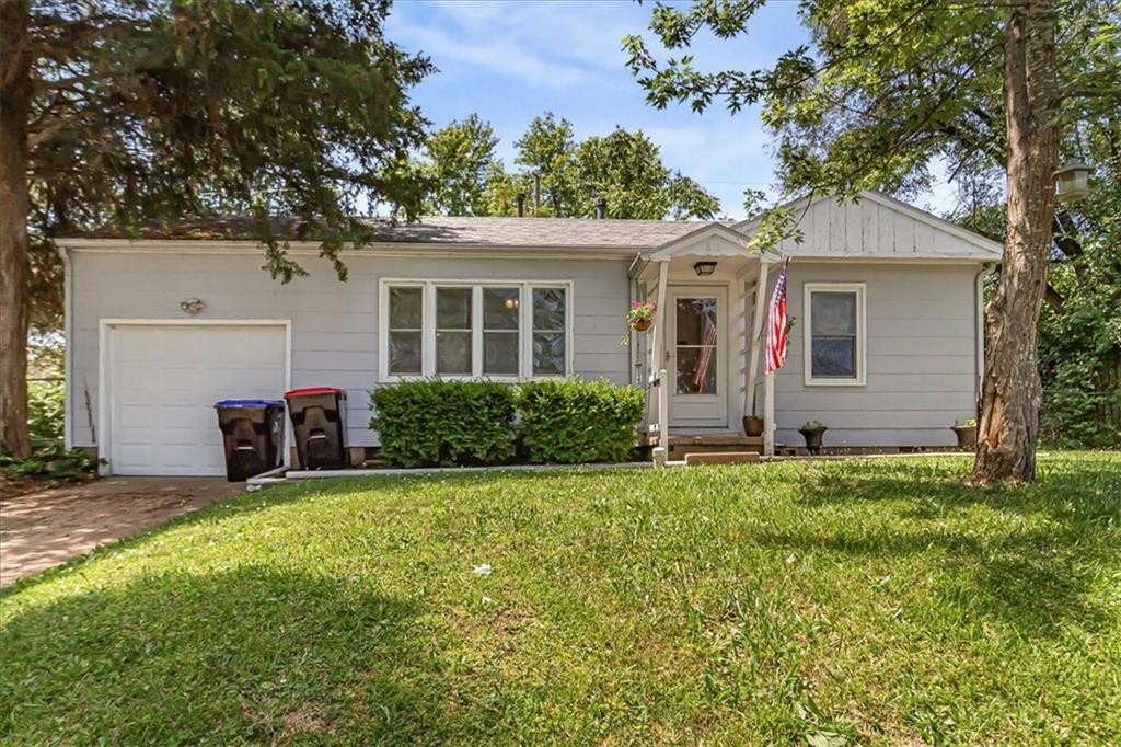 Listing Photo MLS #HMS2562193