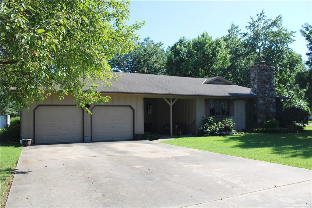 Listing Photo MLS #HMS2562251