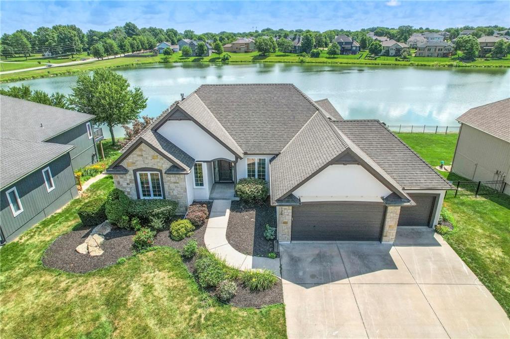 Listing Photo MLS #HMS2562278