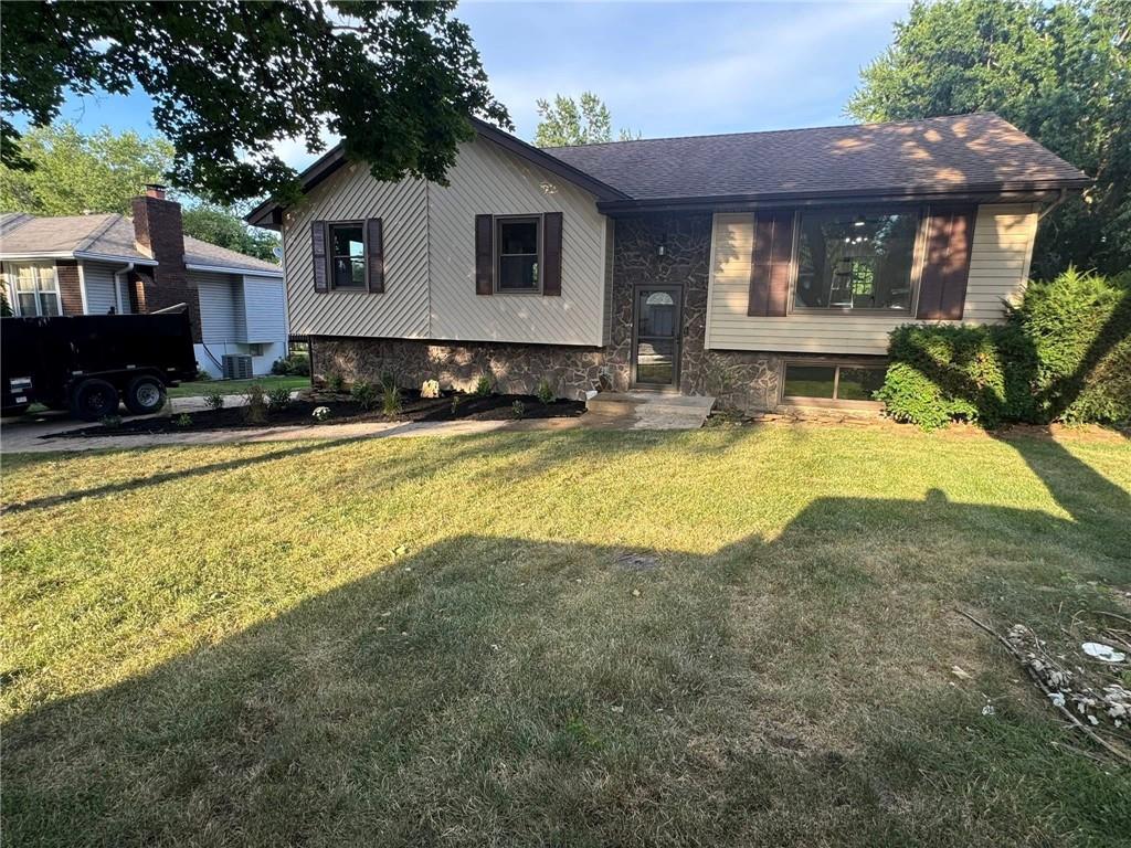 Listing Photo MLS #HMS2562285