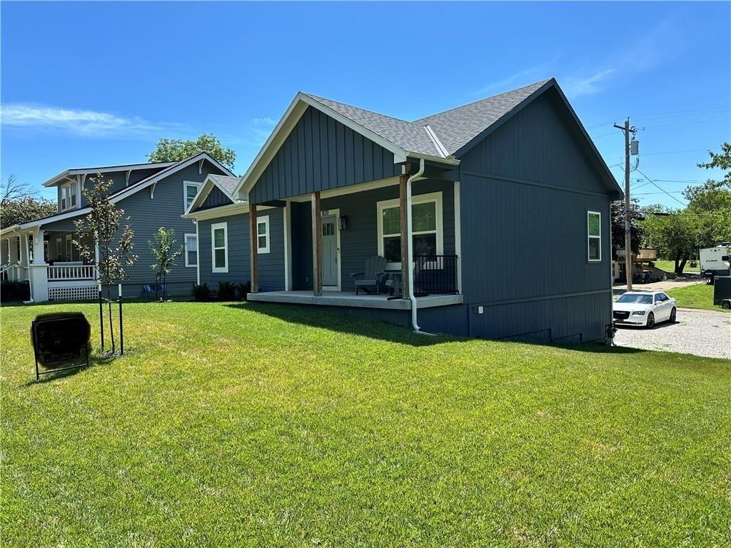Listing Photo MLS #HMS2562320