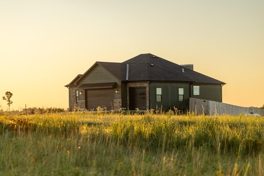 Listing Photo MLS #HMS2562362