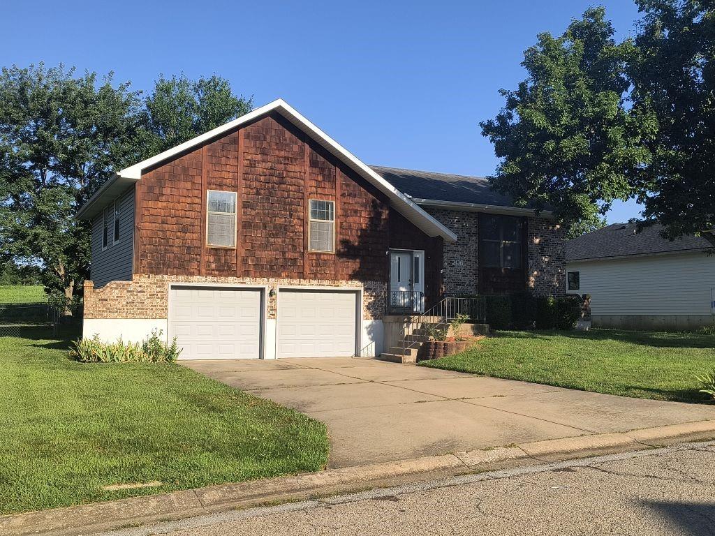 Listing Photo MLS #HMS2562393