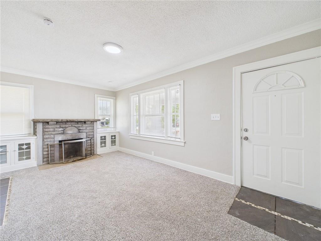 Listing Photo MLS #HMS2562399