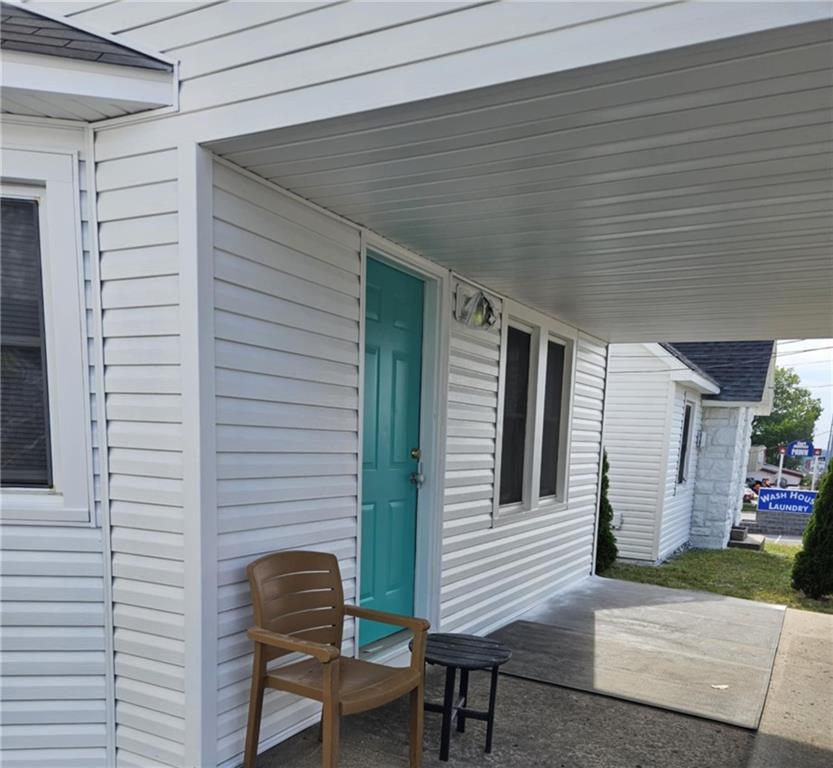 Listing Photo MLS #HMS2562407