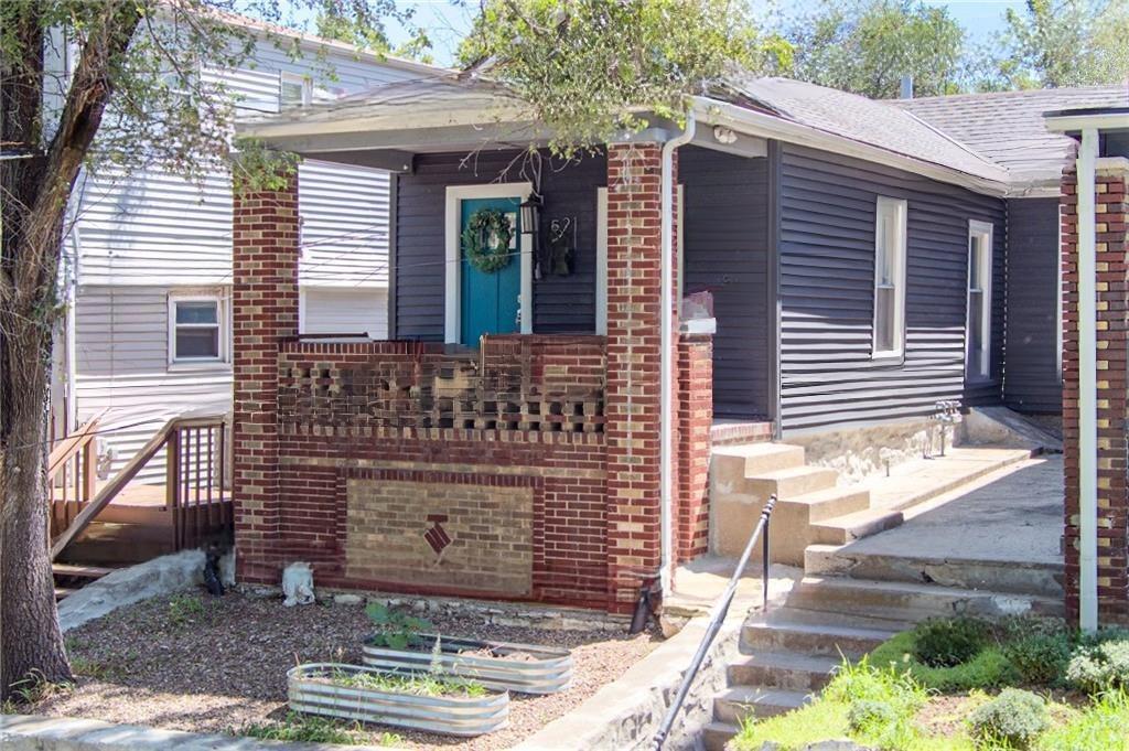 Listing Photo MLS #HMS2562432