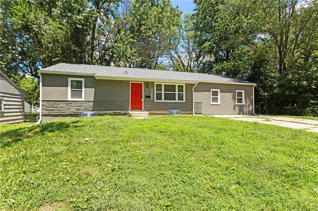 Listing Photo MLS #HMS2562539