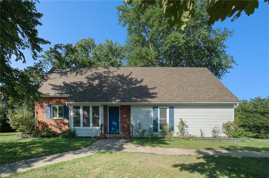 Listing Photo MLS #HMS2562564