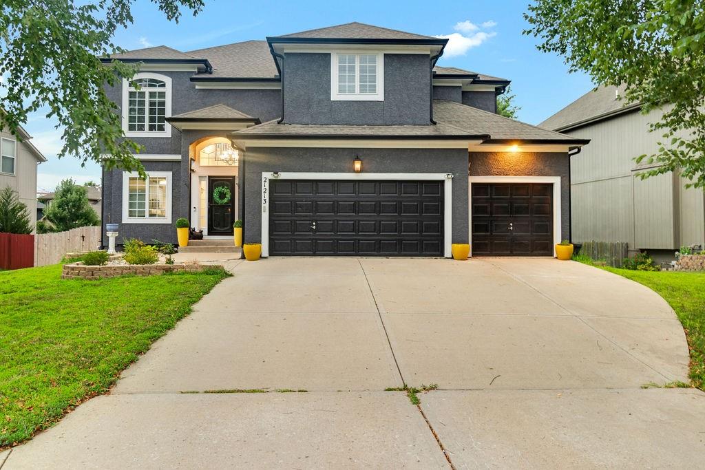 Listing Photo MLS #HMS2562601