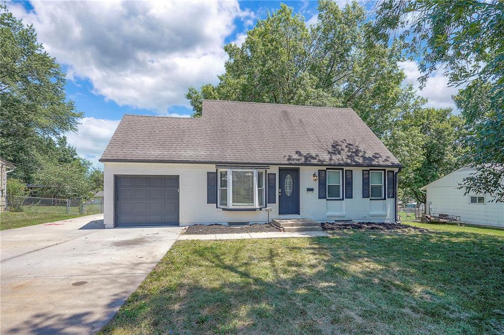 Listing Photo MLS #HMS2562661