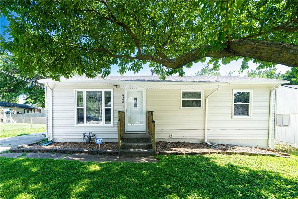 Listing Photo MLS #HMS2562720