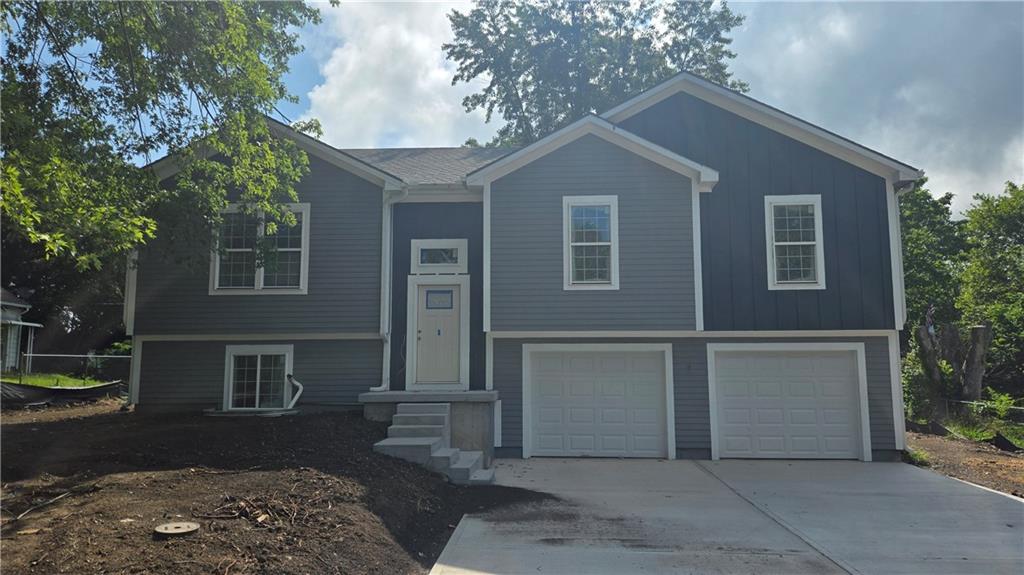 Listing Photo MLS #HMS2562733