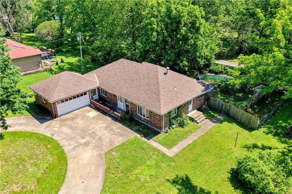 Listing Photo MLS #HMS2562736