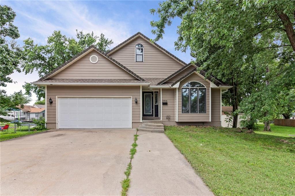 Listing Photo MLS #HMS2562763