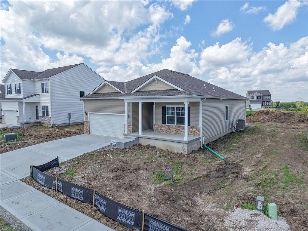 Listing Photo MLS #HMS2562767