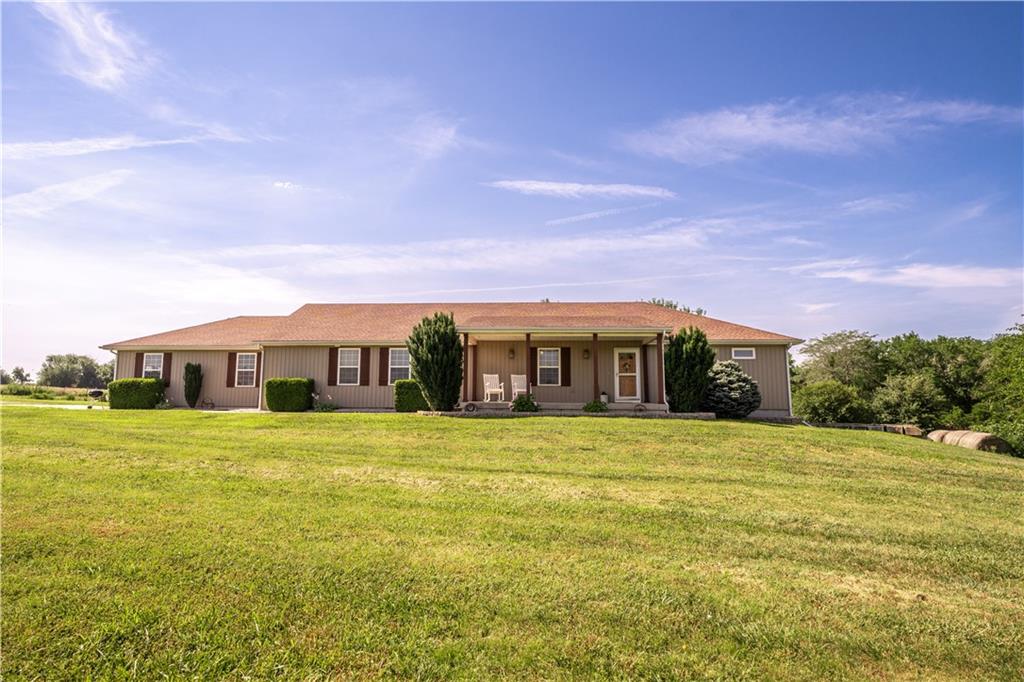 Listing Photo MLS #HMS2562878