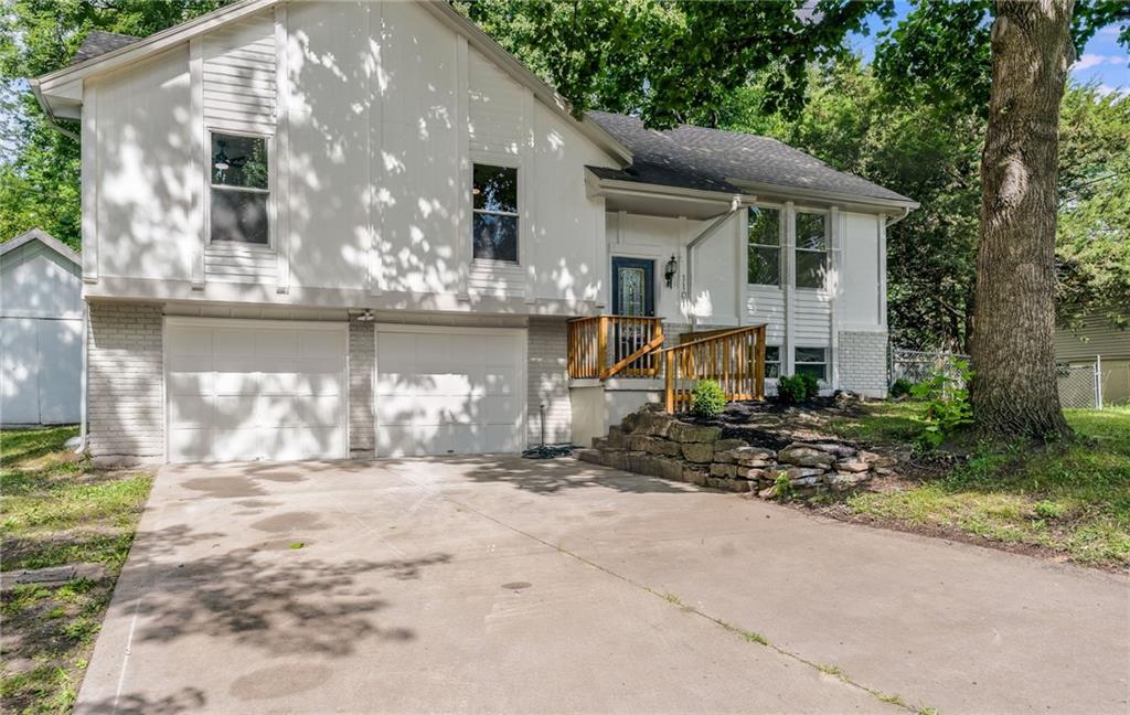 Listing Photo MLS #HMS2562891