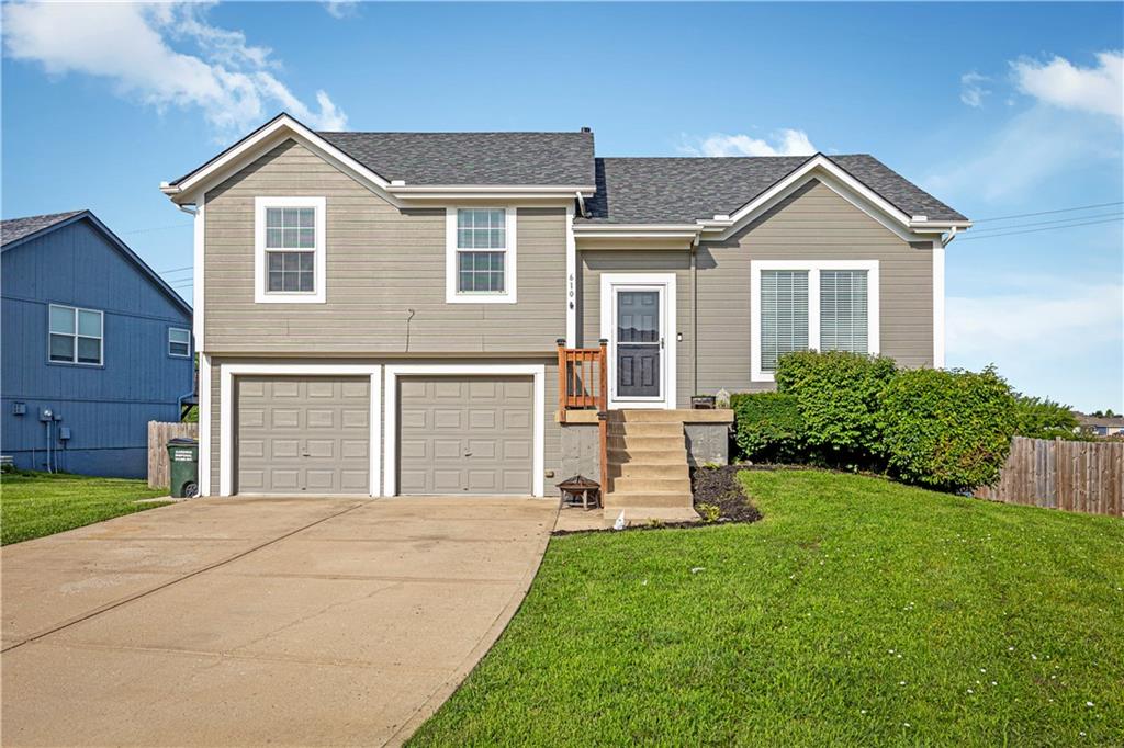 Listing Photo MLS #HMS2562927