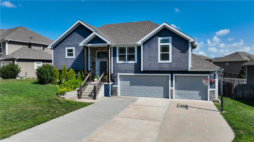 Listing Photo MLS #HMS2562990