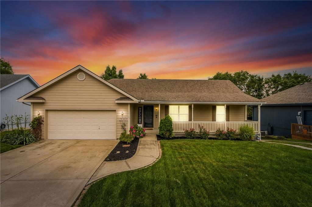 Listing Photo MLS #HMS2563019