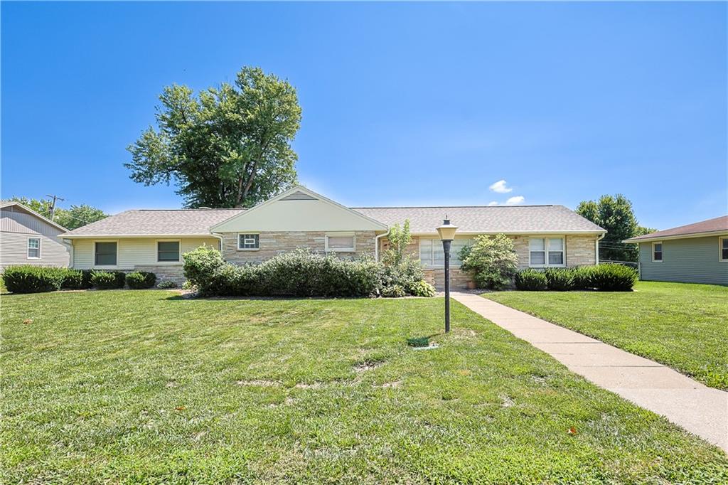 Listing Photo MLS #HMS2563065