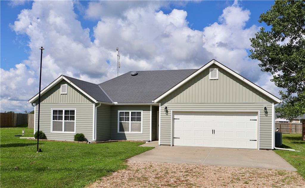 Listing Photo MLS #HMS2563082