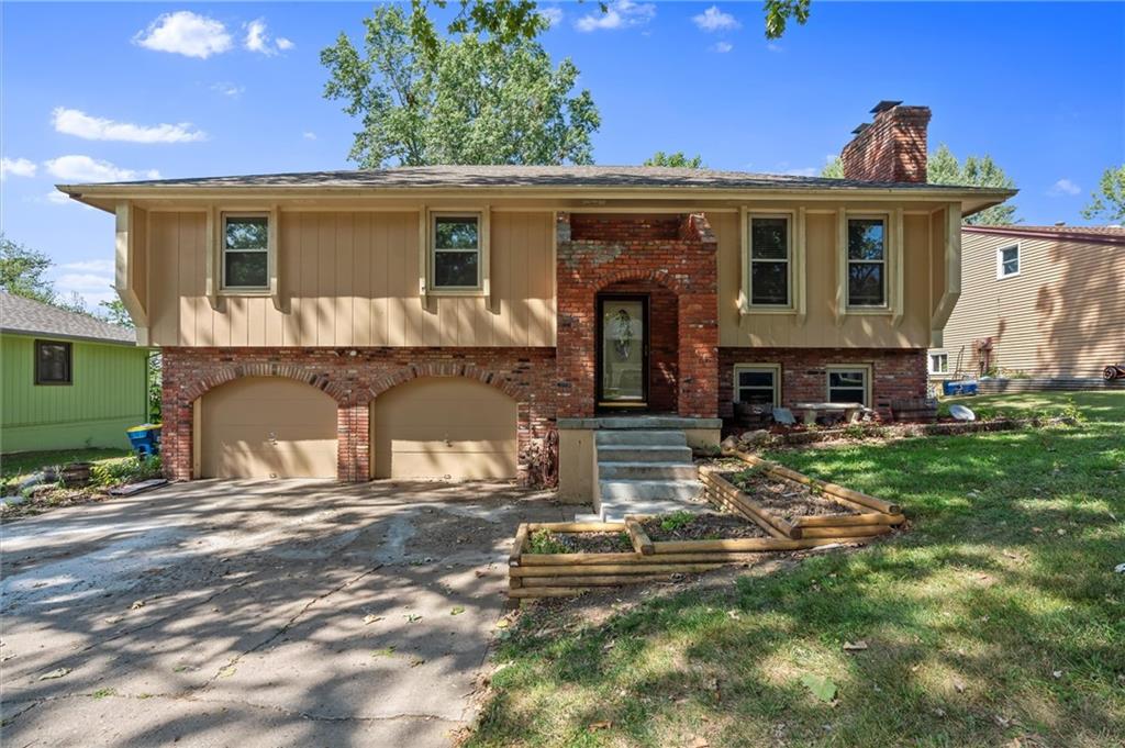 Listing Photo MLS #HMS2563085