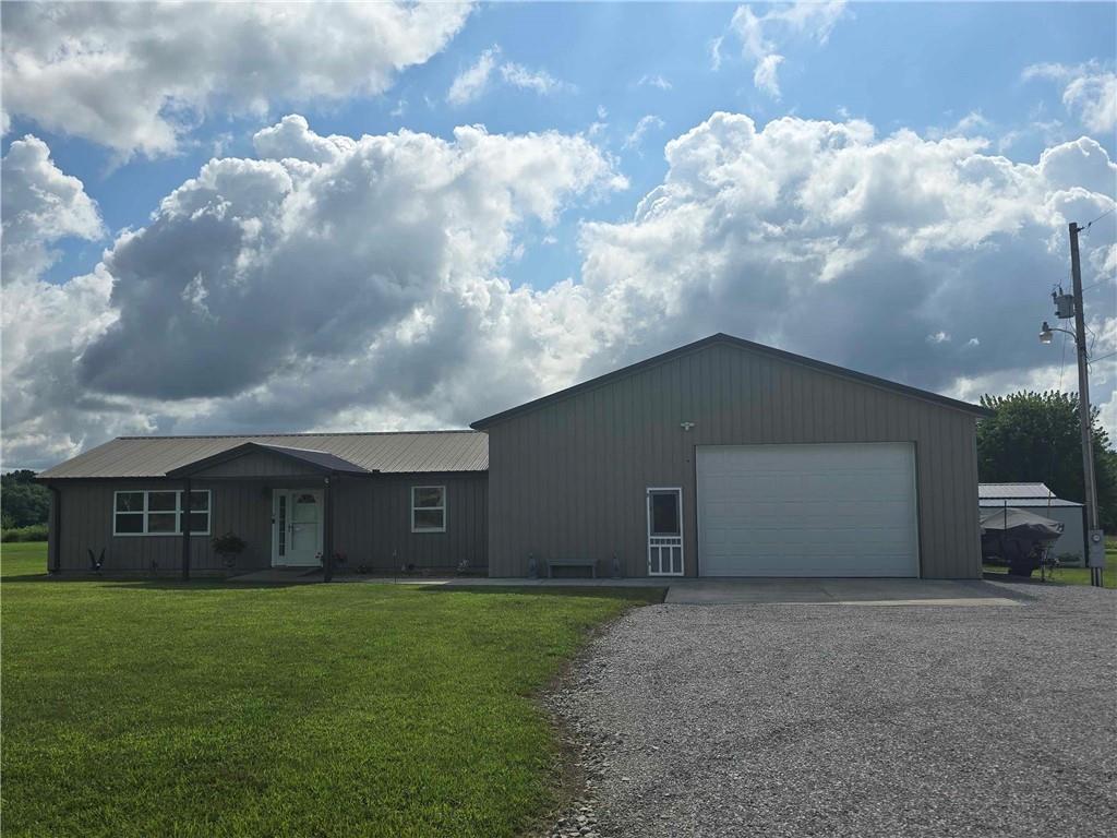 Listing Photo MLS #HMS2563153