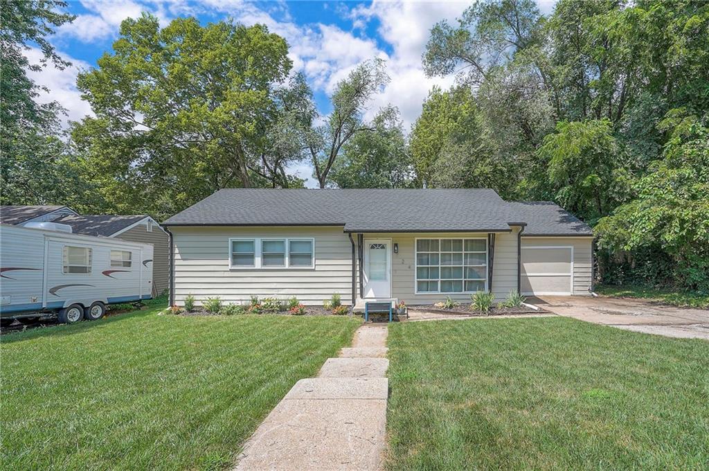 Listing Photo MLS #HMS2563171