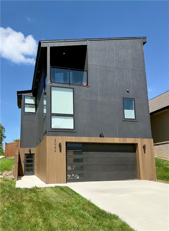 Listing Photo MLS #HMS2563235