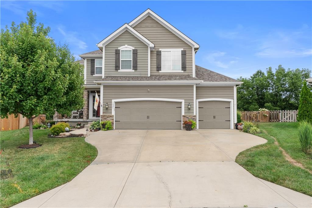 Listing Photo MLS #HMS2563252