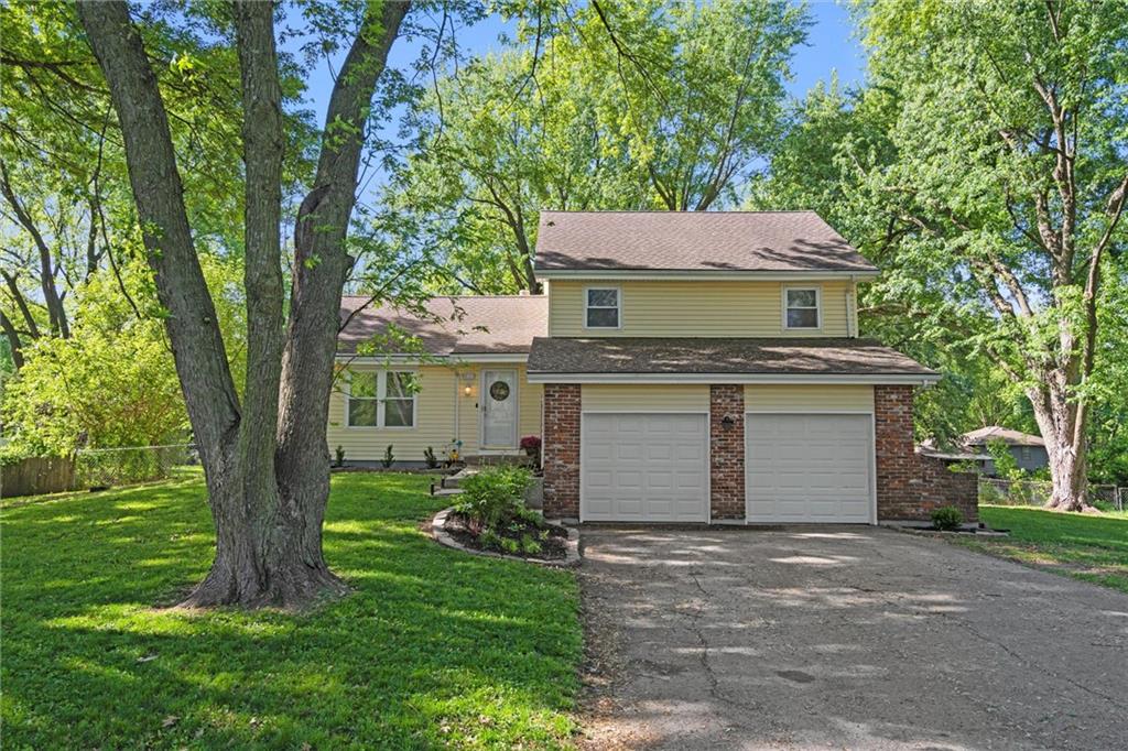 Listing Photo MLS #HMS2563283