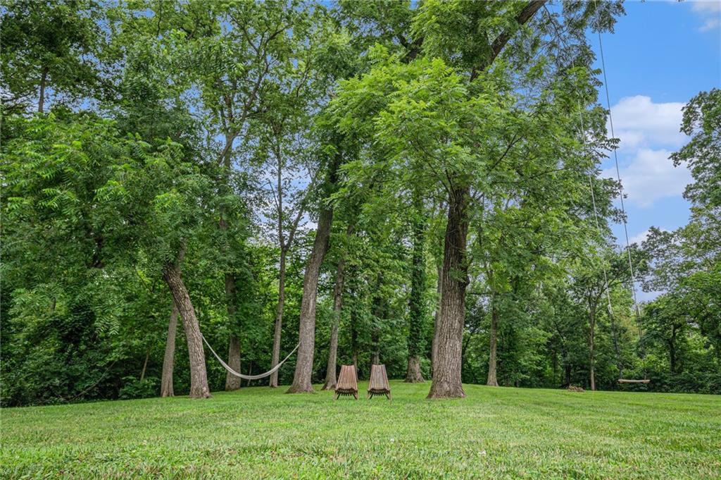 Listing Photo MLS #HMS2563291