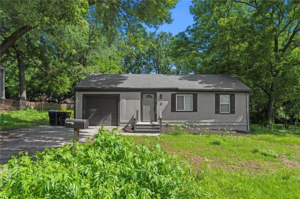 Listing Photo MLS #HMS2563325