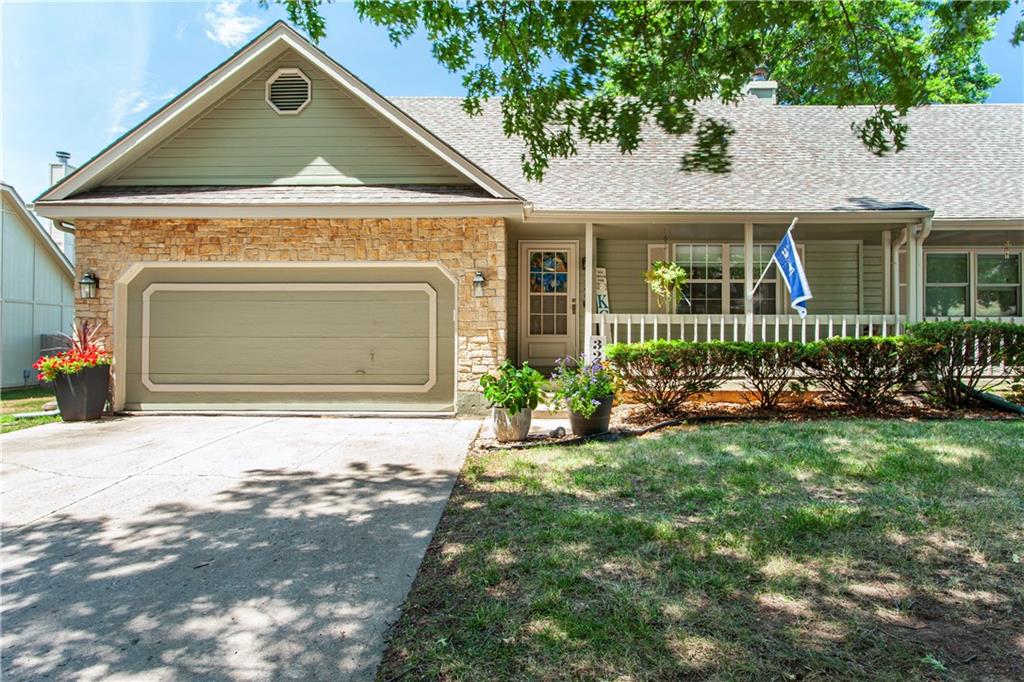 Listing Photo MLS #HMS2563339