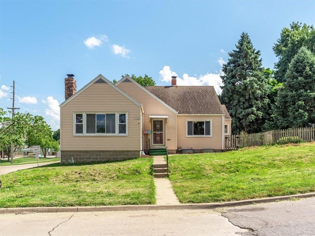 Listing Photo MLS #HMS2563347