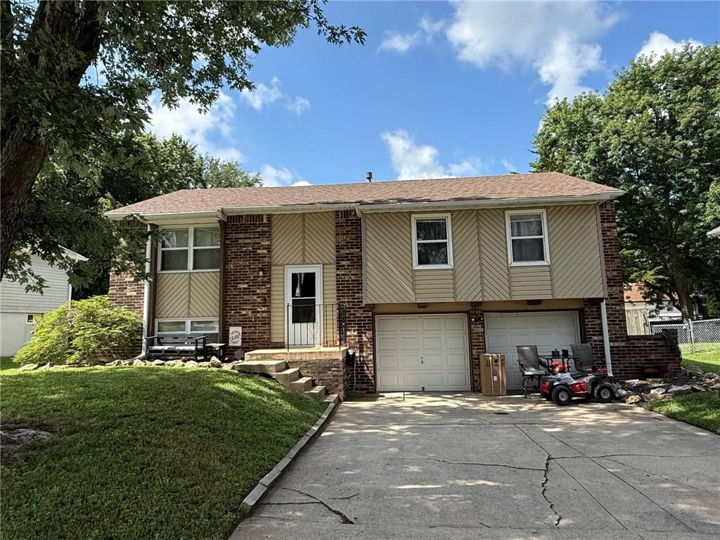Listing Photo MLS #HMS2563371
