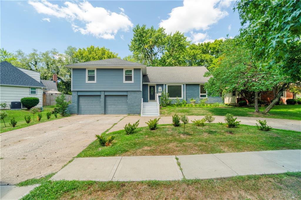 Listing Photo MLS #HMS2563403