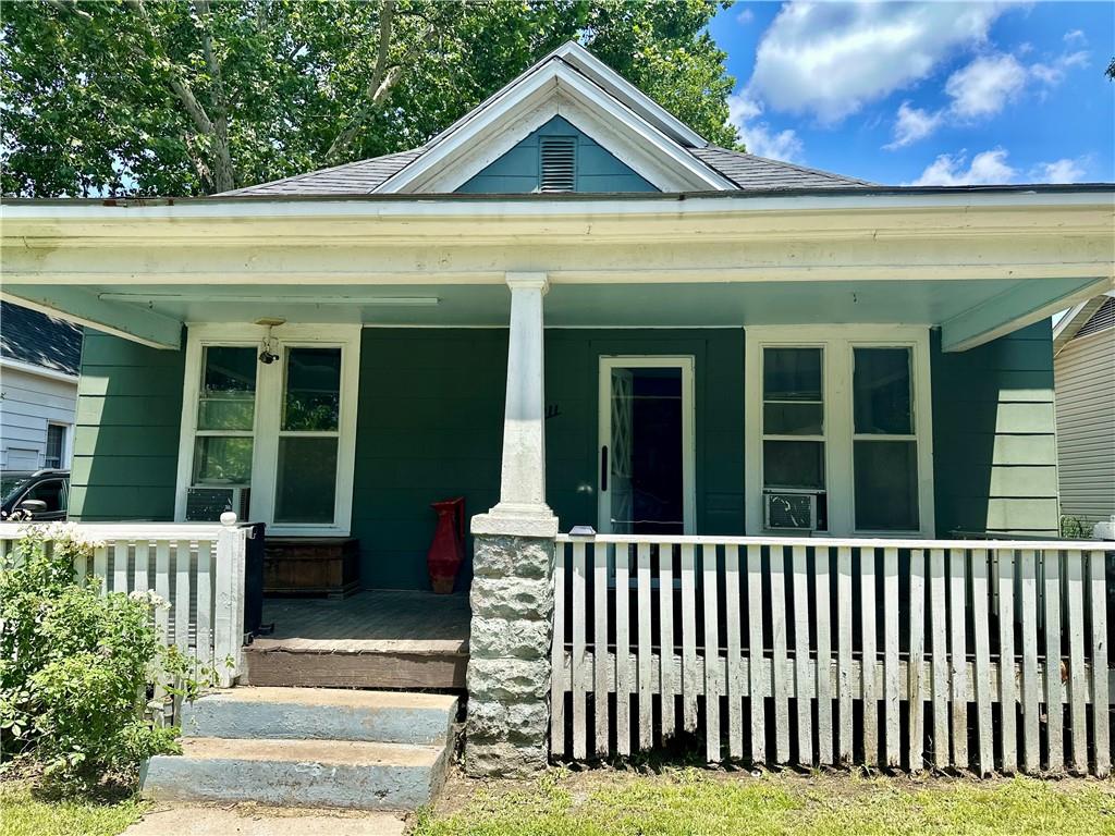 Listing Photo MLS #HMS2563409