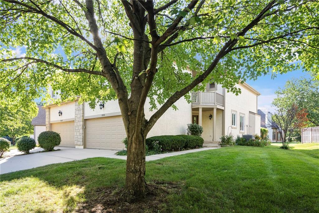 Listing Photo MLS #HMS2563411