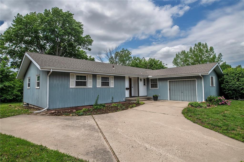 Listing Photo MLS #HMS2563425