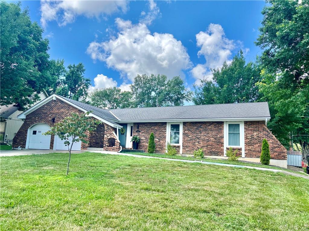 Listing Photo MLS #HMS2563436