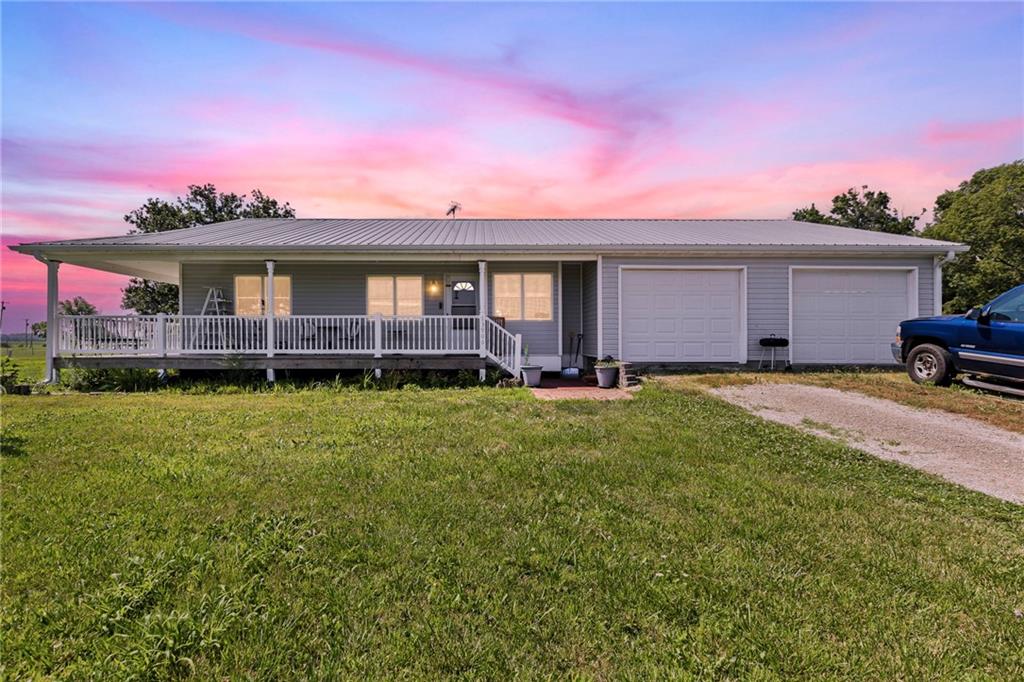 Listing Photo MLS #HMS2563437