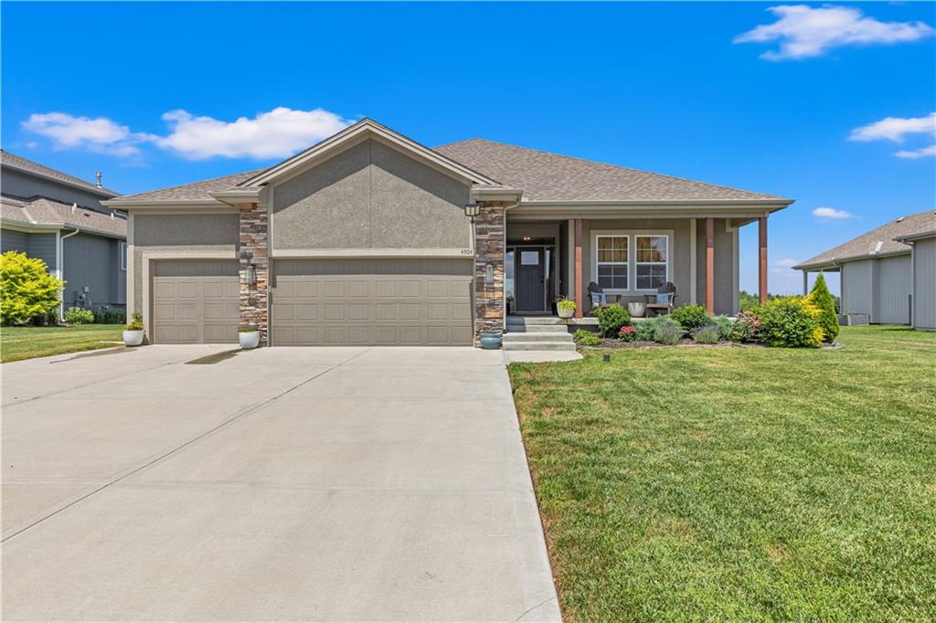 Listing Photo MLS #HMS2563454