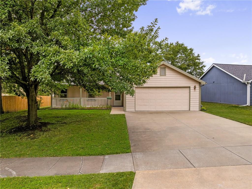 Listing Photo MLS #HMS2563525