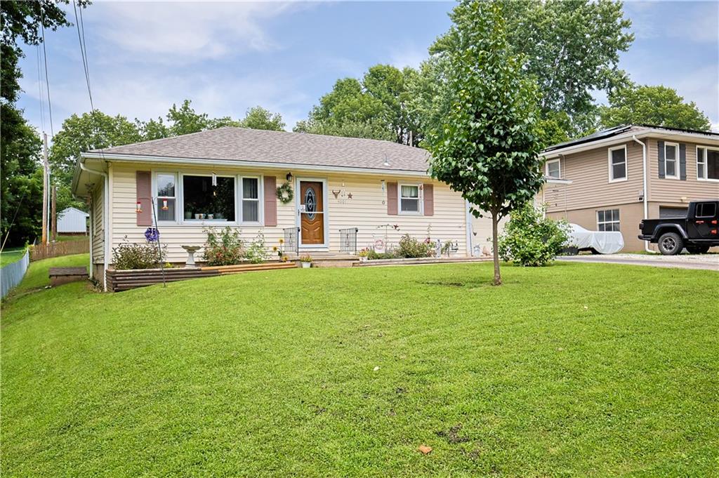 Listing Photo MLS #HMS2563537