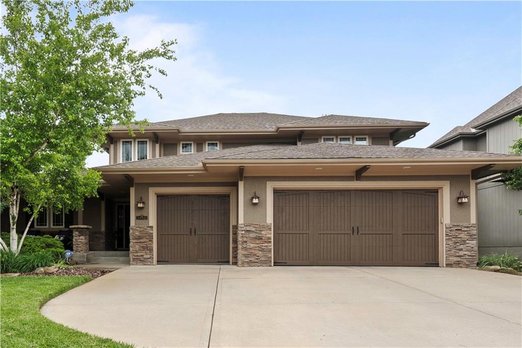 Listing Photo MLS #HMS2563598