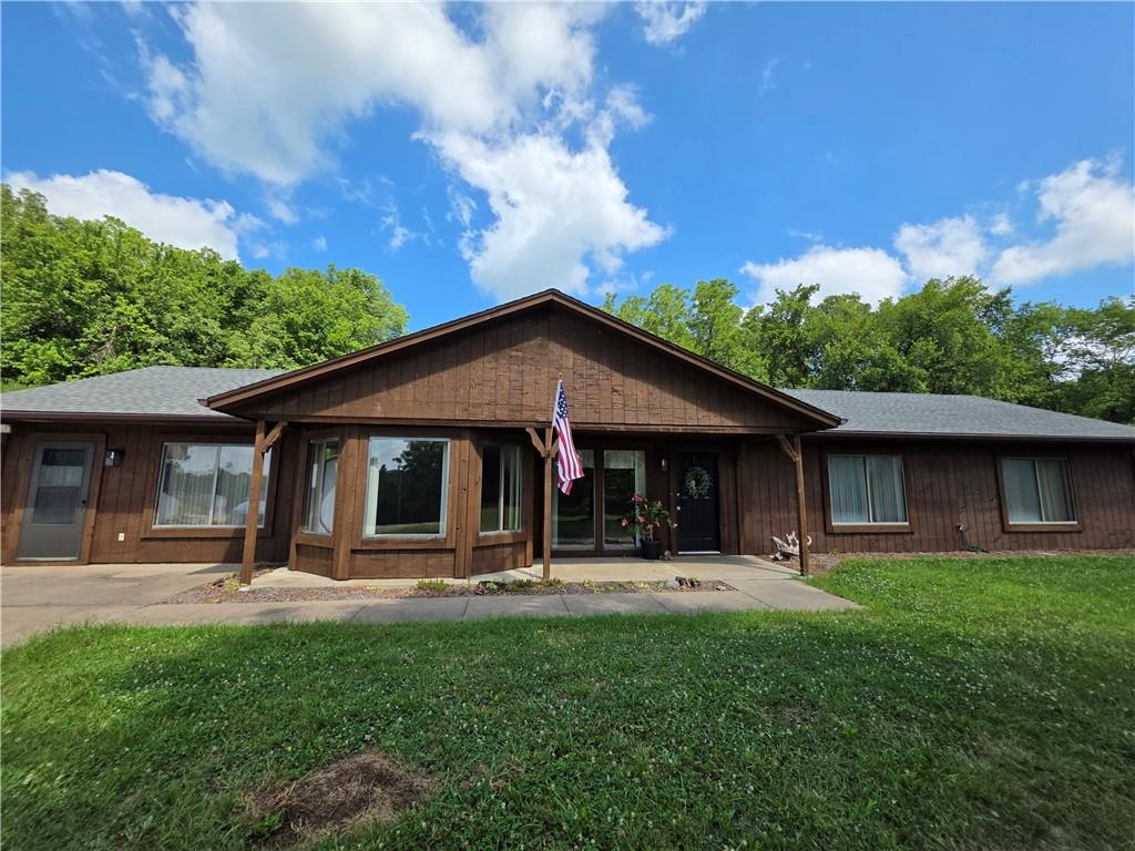Listing Photo MLS #HMS2563634