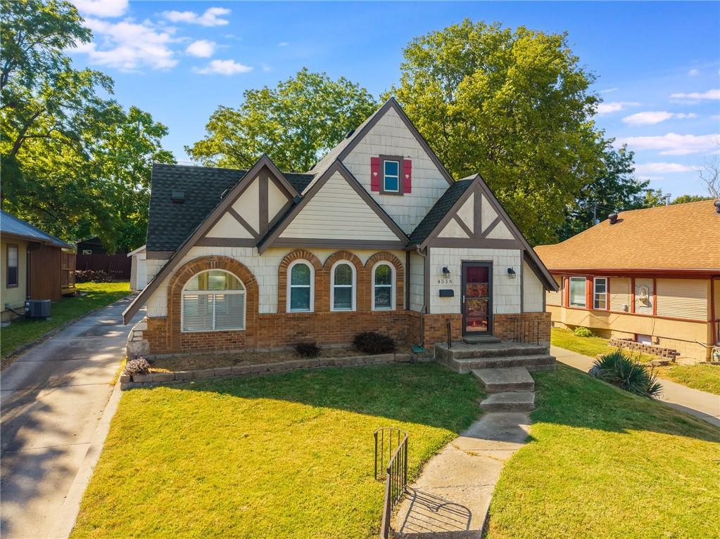Listing Photo MLS #HMS2563645