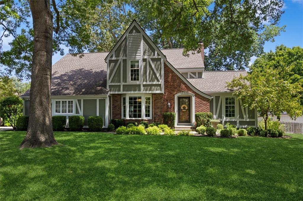 Listing Photo MLS #HMS2563721